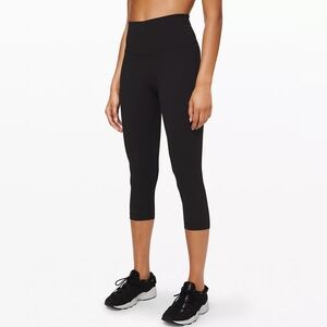 Lululemon capri pants